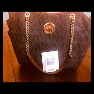 MK Brown Jet Set Travel LG Chain Shoulder Bag